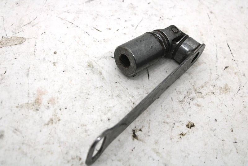1994 Yamaha Vmax 600 St Oem Right Stabilizer Arm Joint 8AB-2385M-00-00  SY73