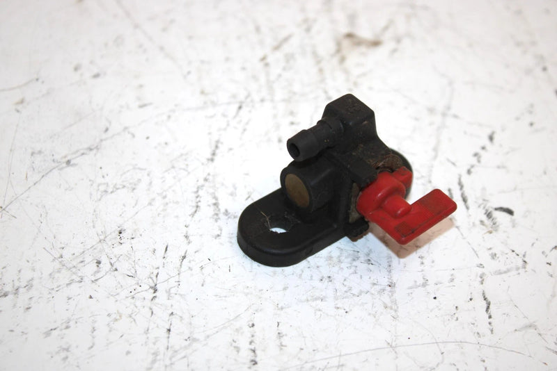 95 Polaris Sportsman 4x4 Oem Petcock 7051006 AP70