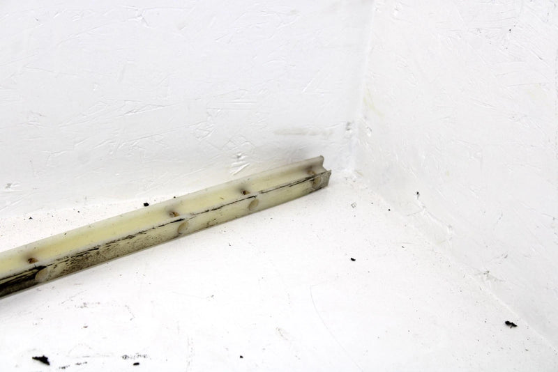1988 Yamaha Srv Oem Tunnel Protector 8Y0-21910-00-00 SY62