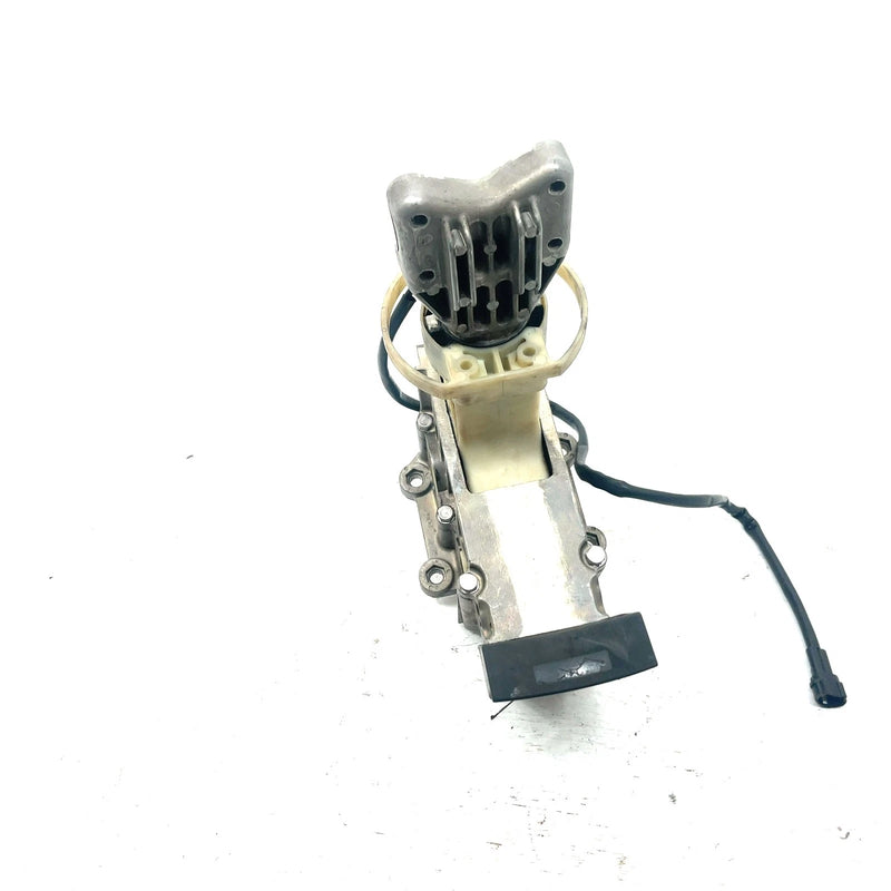 01-05 Yamaha WaveRunner XLT1200 OEM Steering Tilt Assembly F0D-61400-12-00 JY29