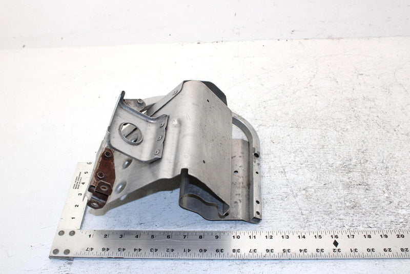1996 Yamaha Vmax 600 Oem Right Footwell 8AB-21926-00-00 SY29