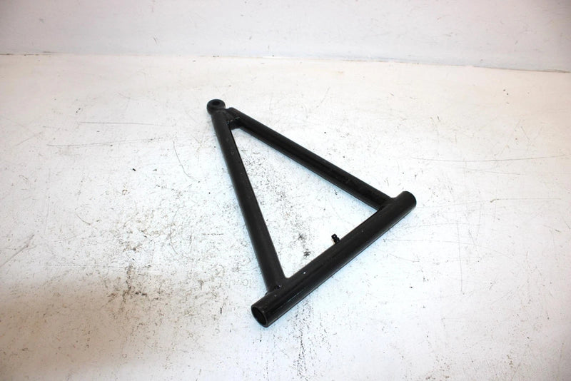 2002 Polaris Magnum 325 Oem Right A Arm 2202277-067 AP151