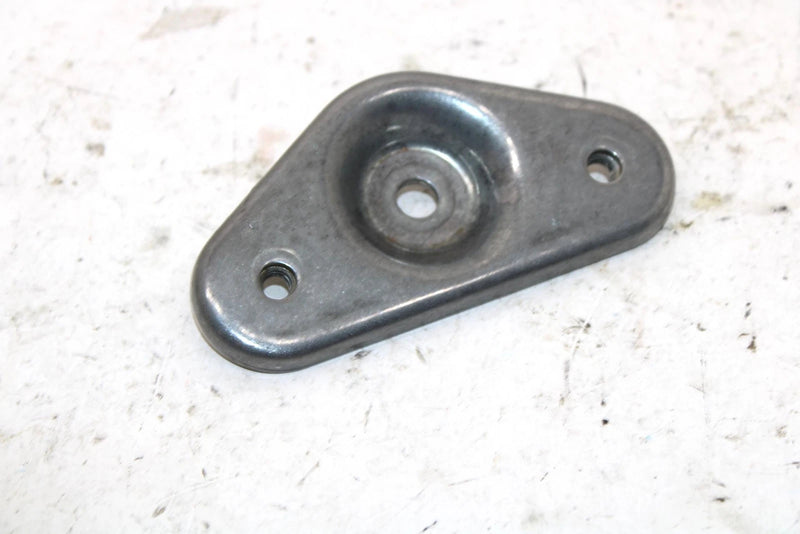 1988 Yamaha Enticer 340 Oem Rear Suspensiuon Bracket 8Y3-47425-00-00 SY130