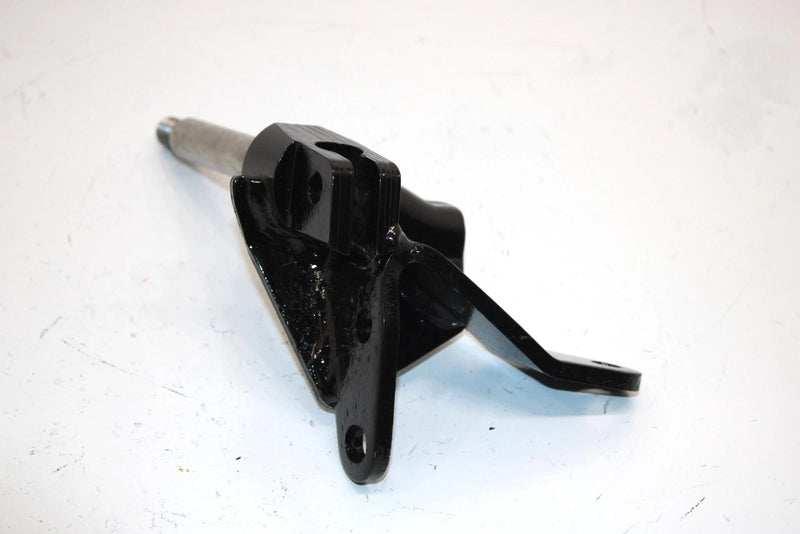87 Polaris Trail Boss 250 2x4 Oem Left Steering Spindal 1821023 AP32