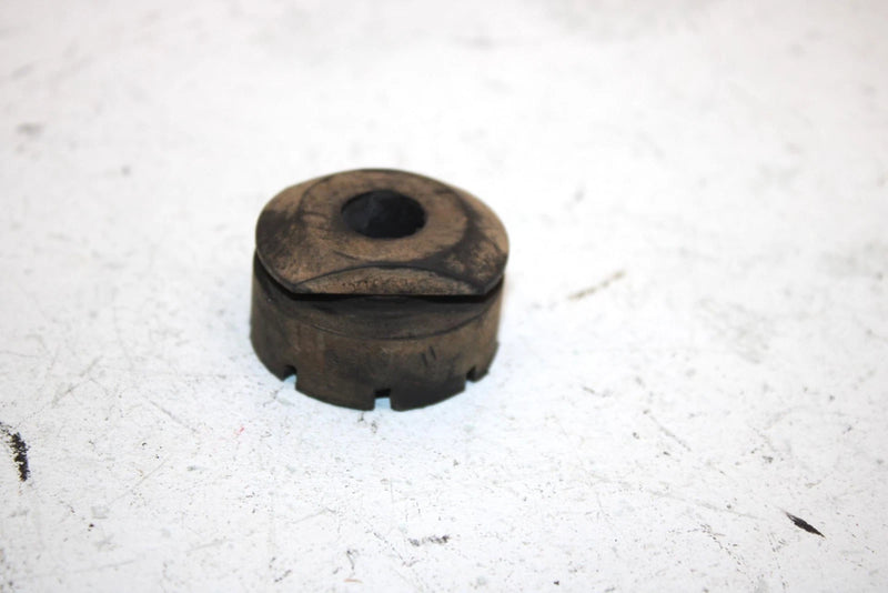 05 Polaris Phoenix 200 Oem Seat Rubber Bumper 0450290 AP35