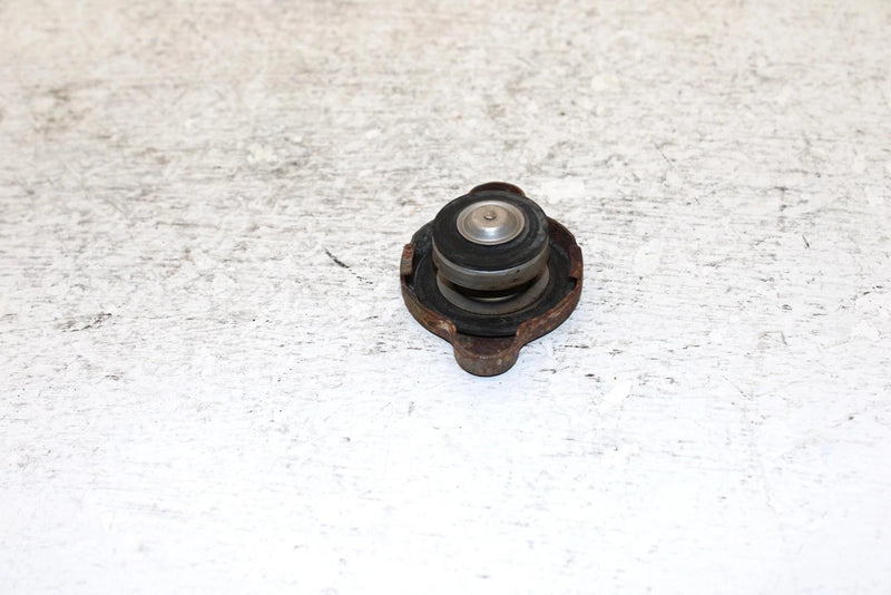 1991 Yamaha Exciter Ii 570 Liquid Oem Coolant Cap 1B3-12462-00-00 SY24