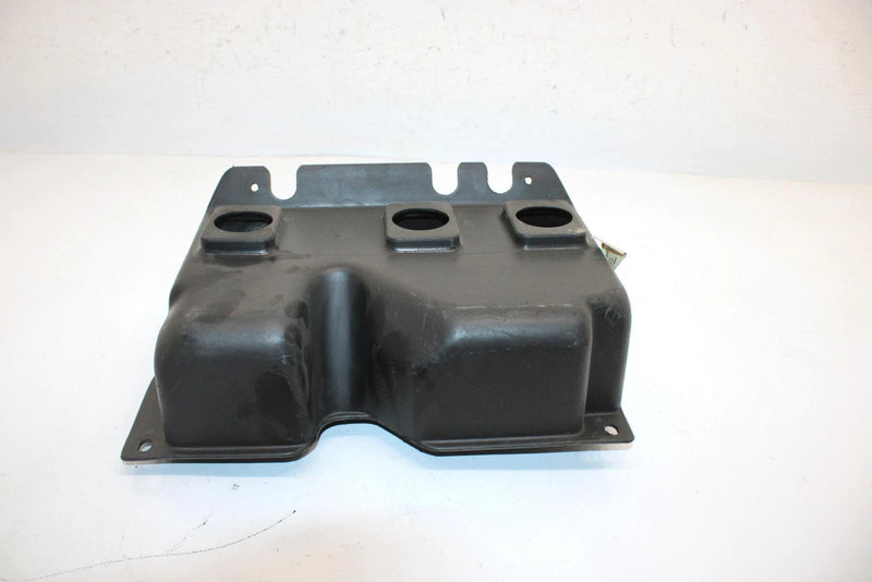 97 Polaris Ultra Sp Oem Air Silencer 5432539 SPS2