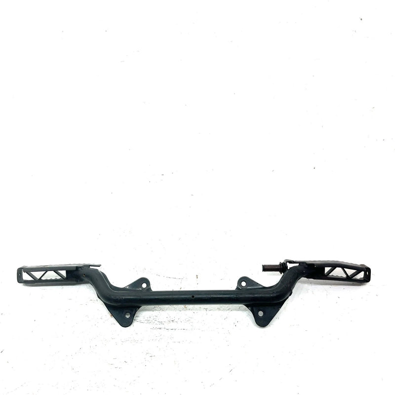83-85 Yamaha Tri Moto 200 YTM200 OEM Footrest 21V-27411-10-00 AY59