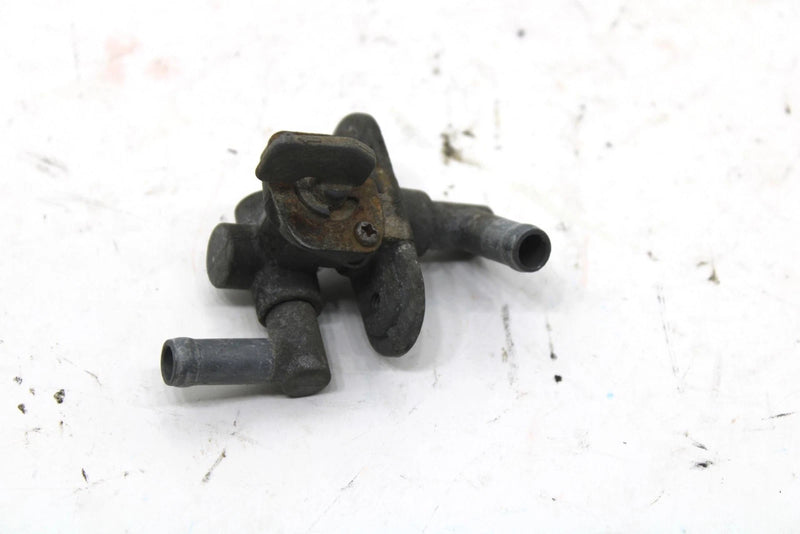 1989 Yamaha Ovation Oem Fuel Petcock Assembly 85L-24500-00-00 SY67