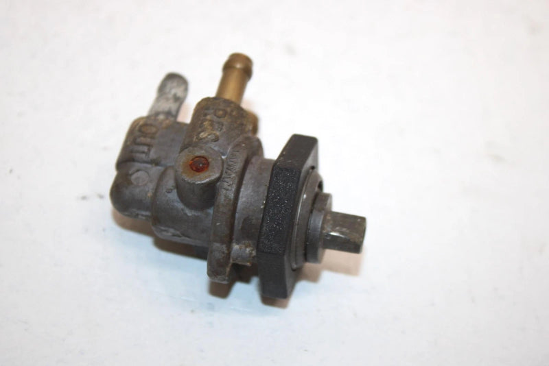 1996 Polaris Sl 700 Oem Fuel Selector Valve And Nut 7052063 JP34