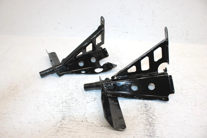 2000 Ski-doo Mxz 600 Oem Trailing Arm Mount Set 518320506 518320507 SS0