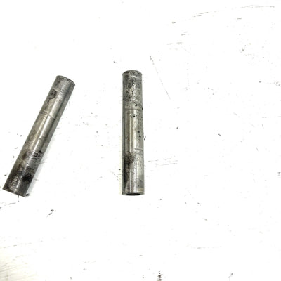 84-87 Suzuki Quadrunner 185 OEM Steering Knuckle Shaft Pair 61554-31G00 AS39