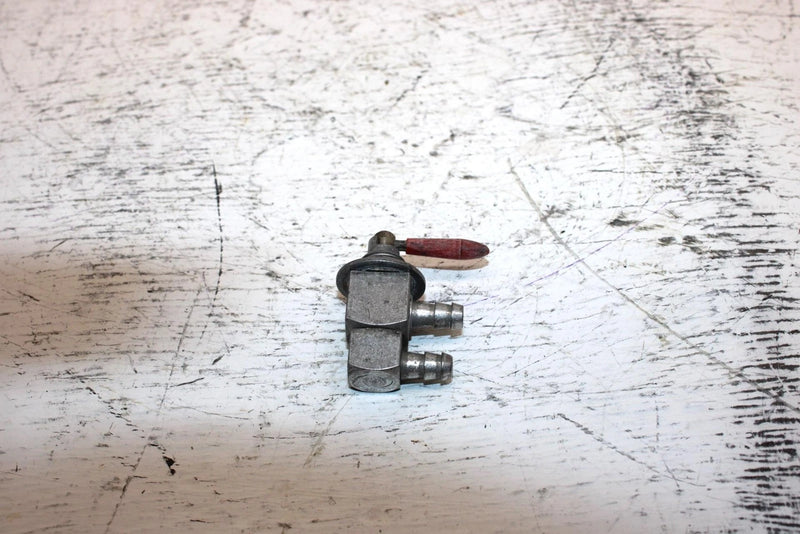 1998 Polaris 600 Xc Oem Fuel Shut Off Valve 7052040 SP45