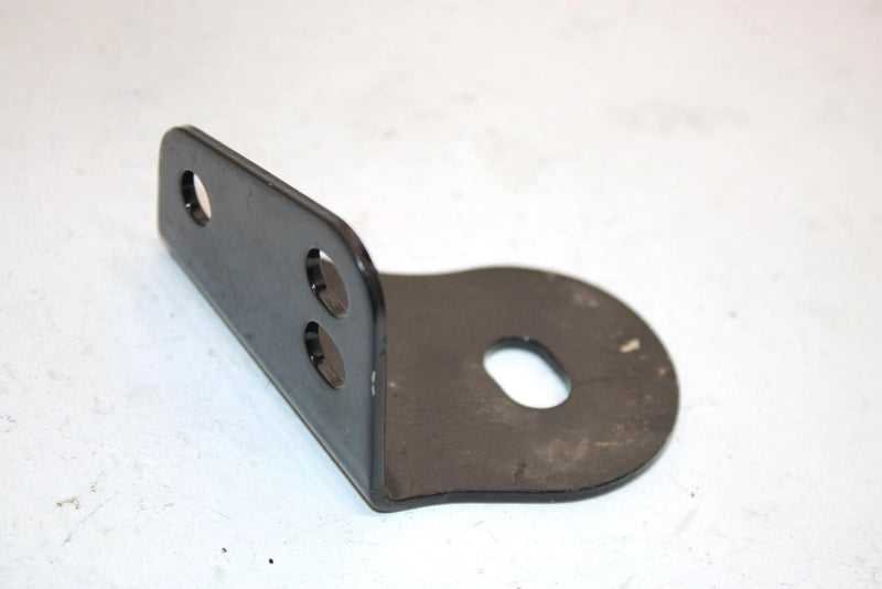 06 Can-am Outlander 400 Oem Front Lower Right Bracket 707000364 707000802 AB0
