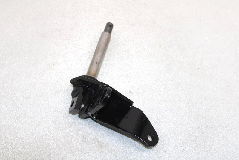 86 Polaris Trail Boss  Oem Right Front Steering Spindle 1821024 AP138