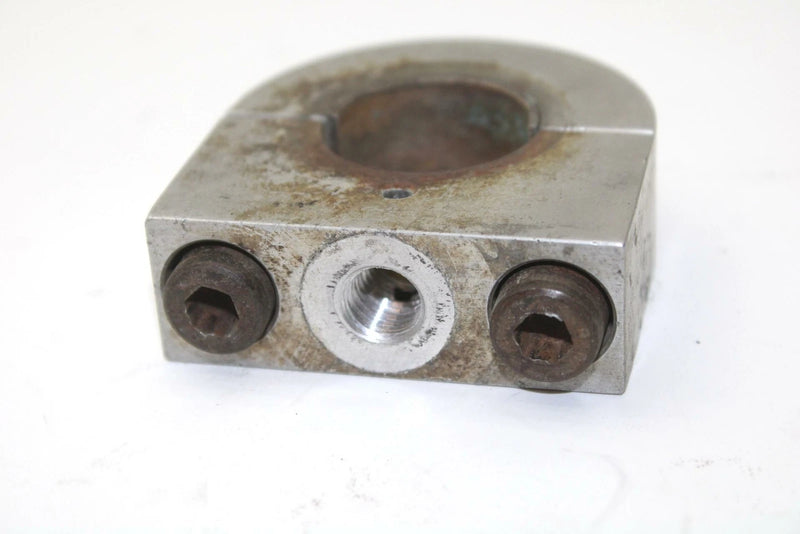 98 Ski-doo Mach I OEM Pivot Arm Block 233201414 SS119