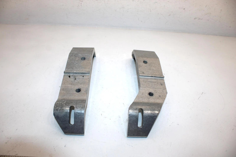 00 Polaris Xc 500 Oem Strap Enging Mount Pair  5131877 5131876 SPS2