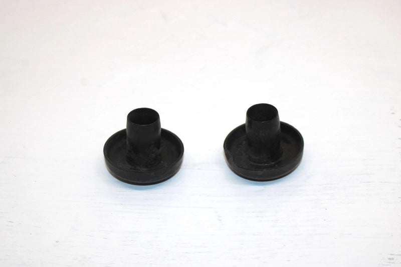 2000 Ski-doo Mxz 600 Oem Spindle Cap Pair 572091300 SS15