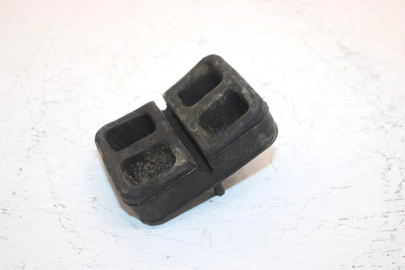 1985 Honda Atc 110a All Terrain Oem Seat Rubber Dampner 77201-942-000 AH58