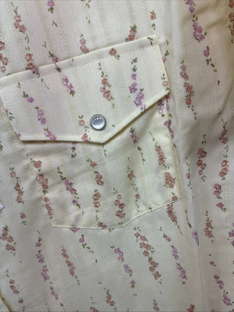 New Women’s White Horse Yellow Floral Short Sleeve Pearl Snap Large II-95