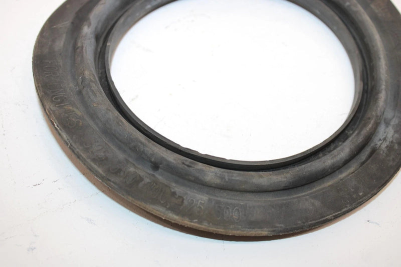 03 Polaris Trail Boss 330 Oem Inner Clutch Cover Seal 5410575 5412637 AP47