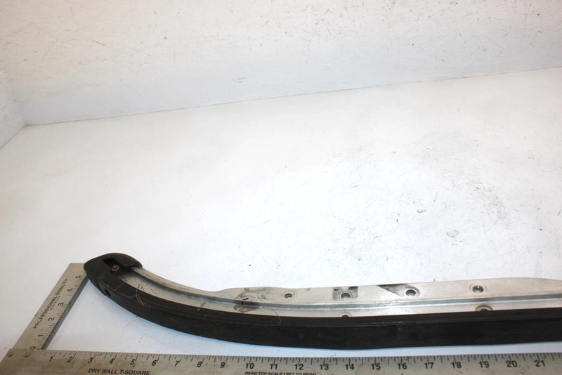 00 Yamaha Sx500r Oem RIght Sliding Frame Rail 8EA-47411-00-00 SY0