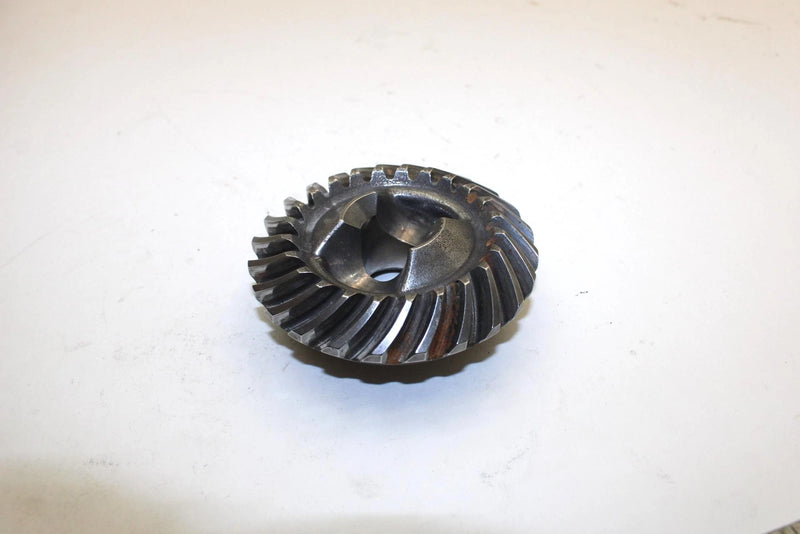 1997 Yamaha  Kodiak 400 Oem Driven Pinion 1YW-17552-00-00 Q3384