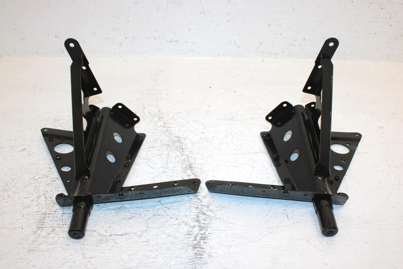 2001 Ski-doo Mxz 600 Oem Trailing Arm Mount Set 518320506 518320507 SS4