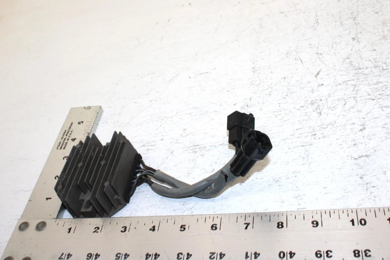 2002 Arctic Cat 375 Automatic (4x4 Green) Oem Voltage Regulator 3402-682 AA29