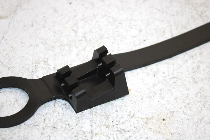 1993 Yamaha Waverunner 650 Oem Oil Pipe Holder 6R8-13173-00-00 JY23