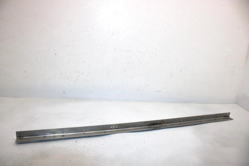 01 Ski-doo Mxz 800 Oem RH Frame Reinforcement 518321561 SSS