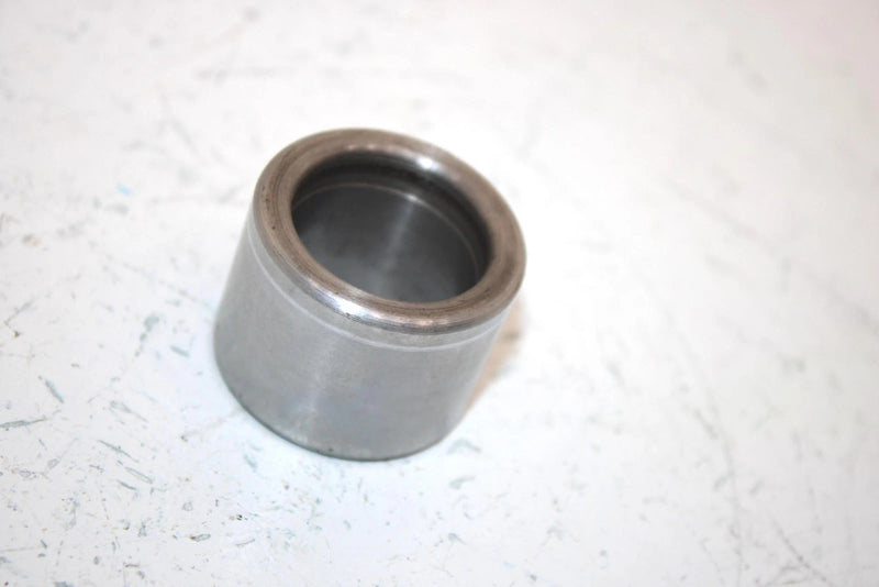 86 Honda Fourtrax  Trx125 A Oem Center Tight Spacer 5020557 AH16