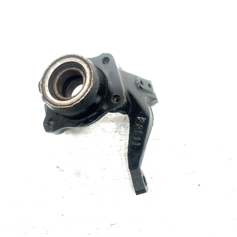 96 Yamaha Big Bear 350 4x4 OEM Left Steering Knuckle 3HN-23501-02-00 AY55
