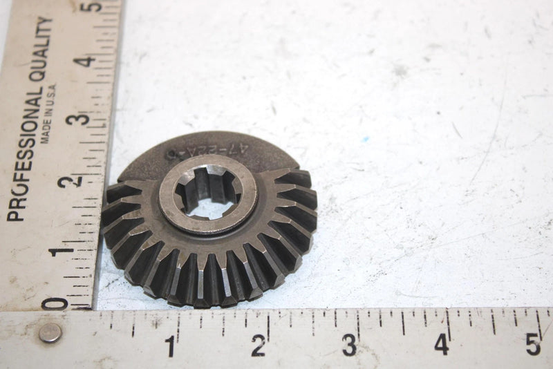 86 Suzuki Lt230s Oem Large Kick Start Bevel Gear 26247-22A01 AS20