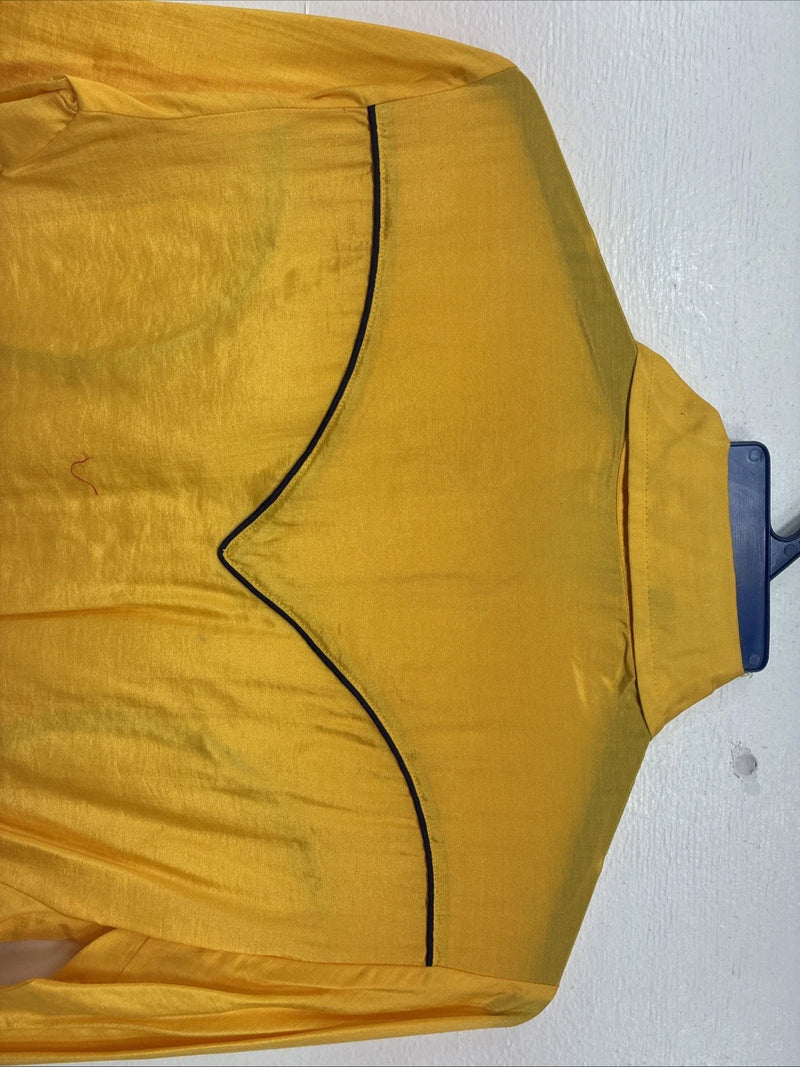 New Women’s Panhandle Slim Yellow Long Sleeve Button Up Small KK-69
