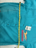 New Women’s Wrangler Blue Design Short Sleeve Button Up Size Small YY-59