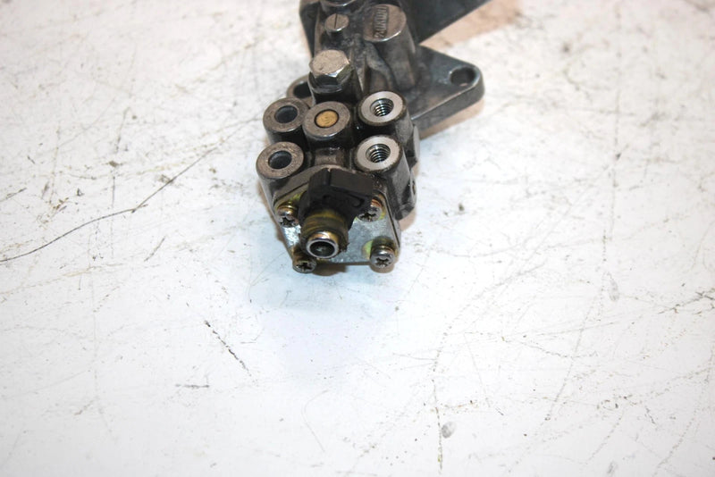 04 Arctic Cat Firecat 600 Efi Oem Bare Oil Pump 3007-565 SAS7