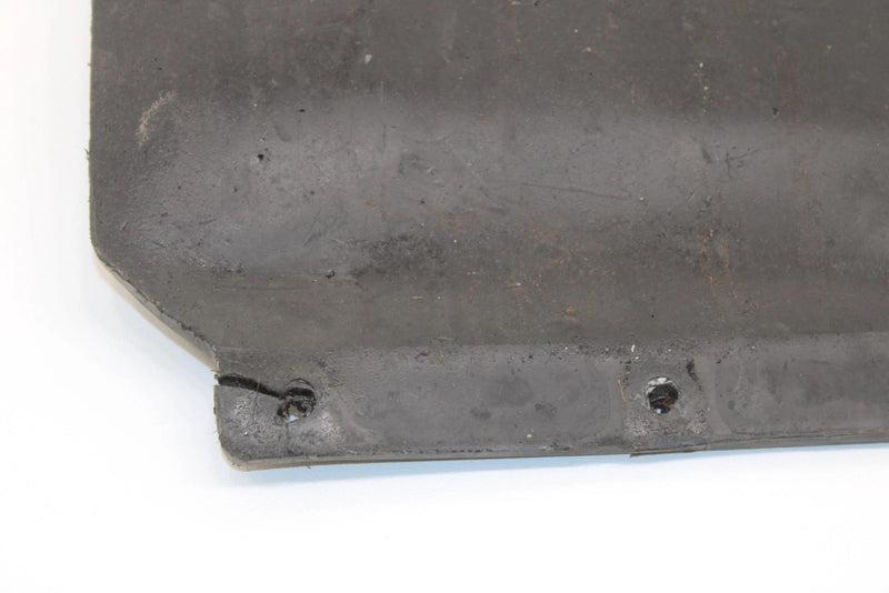 01 Polaris Indy 340 Deluxe Oem Snowflap 5410394-1038 SP162