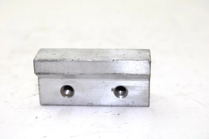 87 Yamaha Exciter EX570L OEM Skid Rail Front Bracket 82M-47419-00-00 SY51