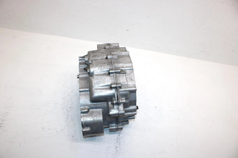 1986 Yamaha  Moto 4 Oem Crankcase 1NU-15100-00-00 AY7