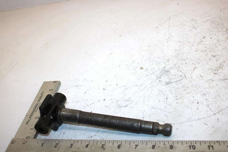 92 Polaris Trail Oem  Spindle BLK 5130919-067 6230055-067 SP136