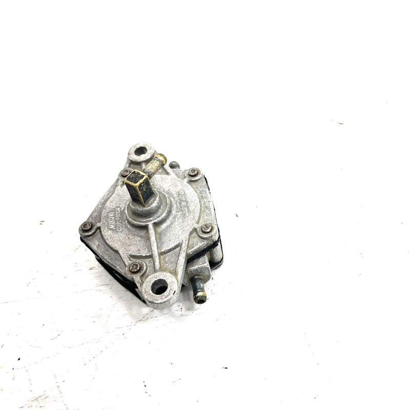 1987 Suzuki Quadrunner 4WD LT4WD OEM Fuel Gas Pump 15100-19B02 AS40
