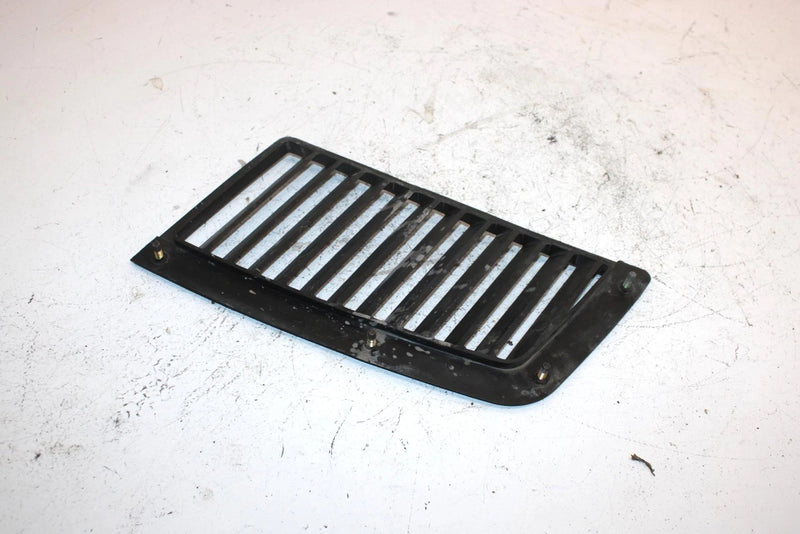 83 Yamaha Excel Iii Ec340g Oem Rear Hood Louver 8F3-77131-00-00 SY7
