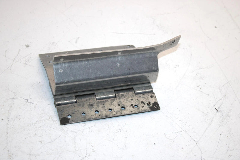 96 Polaris Xlt Oem Belt Cover Hinge 5240625 SP13