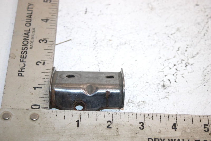 79 Yamaha Enticer 340 Et340c Oem Rear Muffler Stay Bracket 8G8-14771-00-00 SY4
