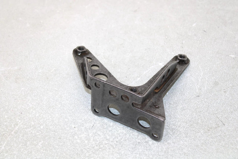 2000 Yamaha  Grizzly Oem Shifter Bracket 5GT-18431-00-00 AY35