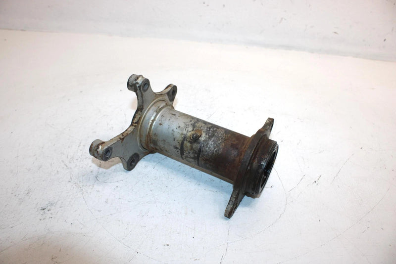 1988 Yamaha  Warrior 350 Yfm350xu Oem Rear Axle Housing 2XK-25311-00-35 AY15