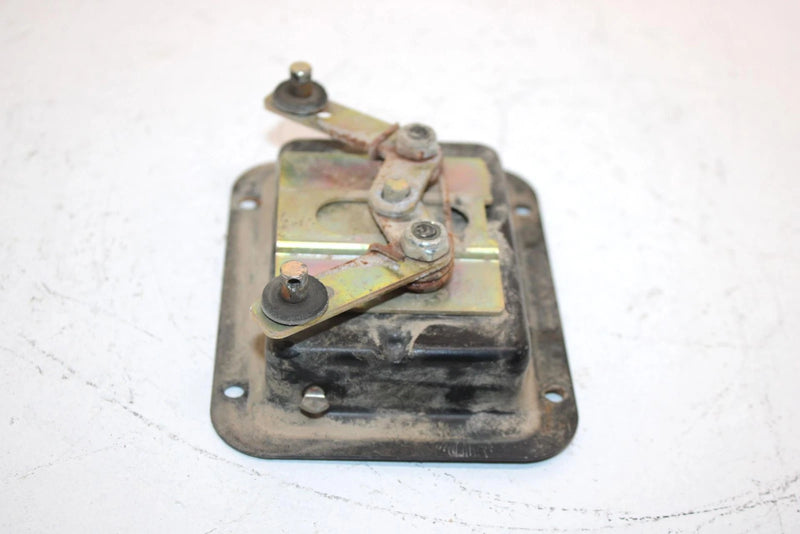 2006 Polaris Ranger Xp 700 Oem Tailgate Latch 7081127 XP3