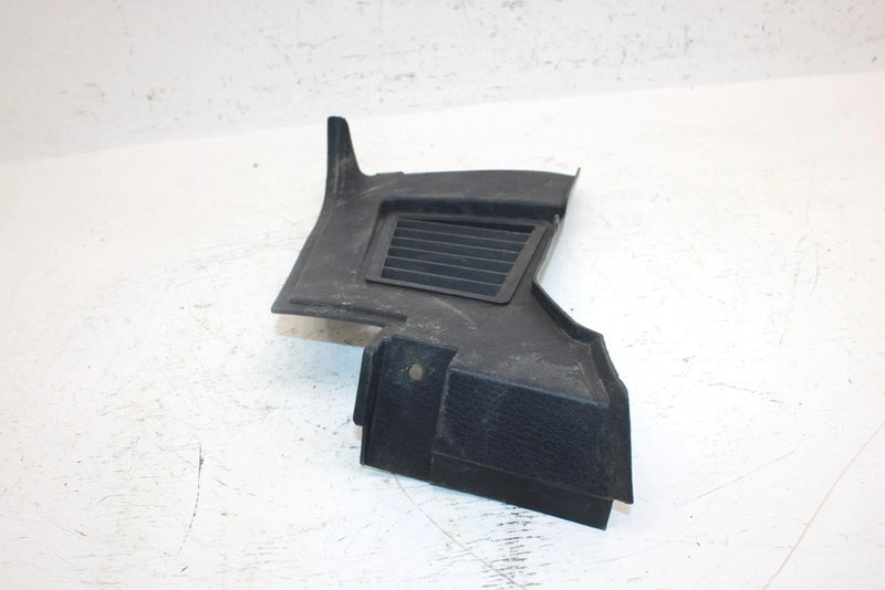 1989 Yamaha Inviter Oem Right Rear Louver 83U-77132-00-00 SY17