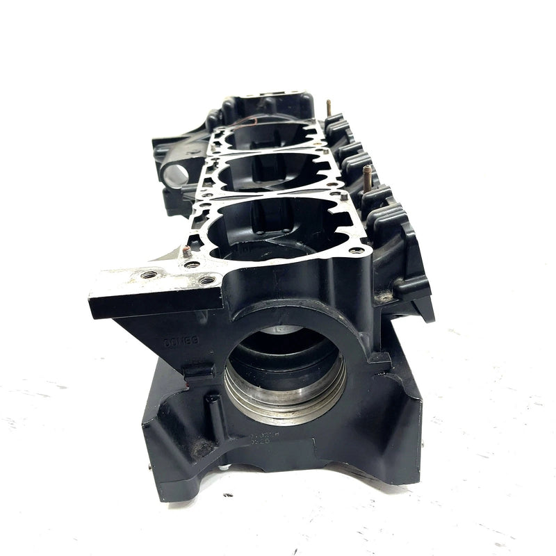 01-03 Yamaha WaveRunner XLT1200 OEM Crankcase 68N-15100-00-8P JY27